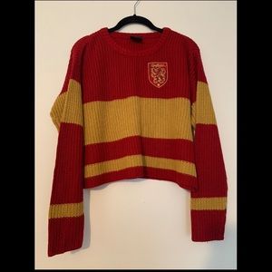 Cropped Gryffindor Sweater